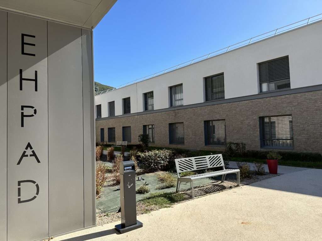 Extérieur entrée de l'ehpad